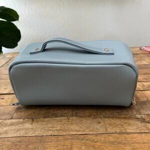 Eachy Travel Makeup Bag Medium Blue Cosmetic Top Handle Flat-Open Vegan Leather